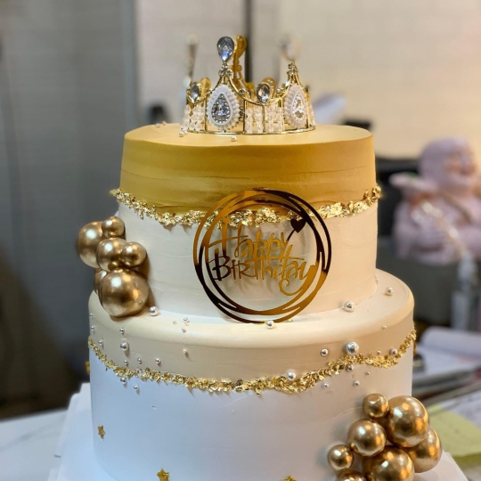 Bánh kem hình vương miện