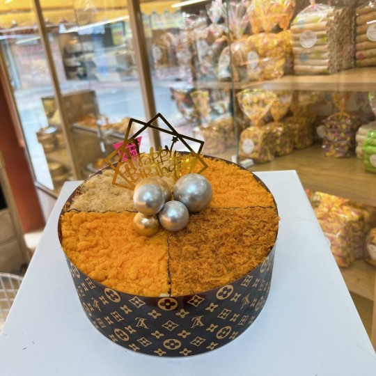 Bánh bông lan sinh nhật