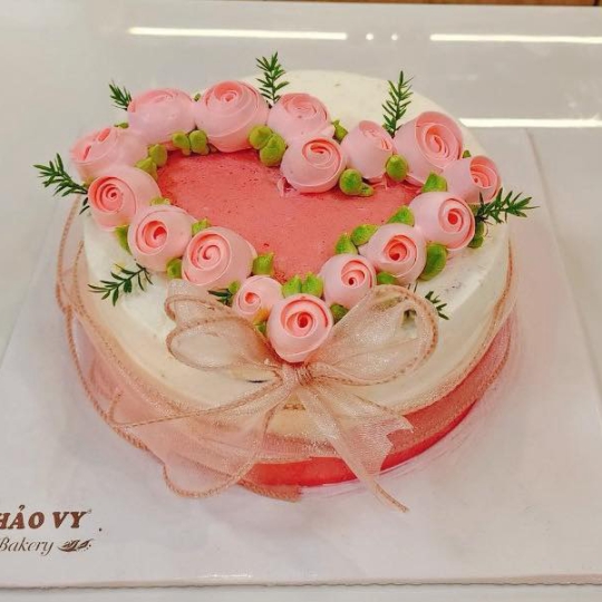 Bánh kem bắp hoa hồng